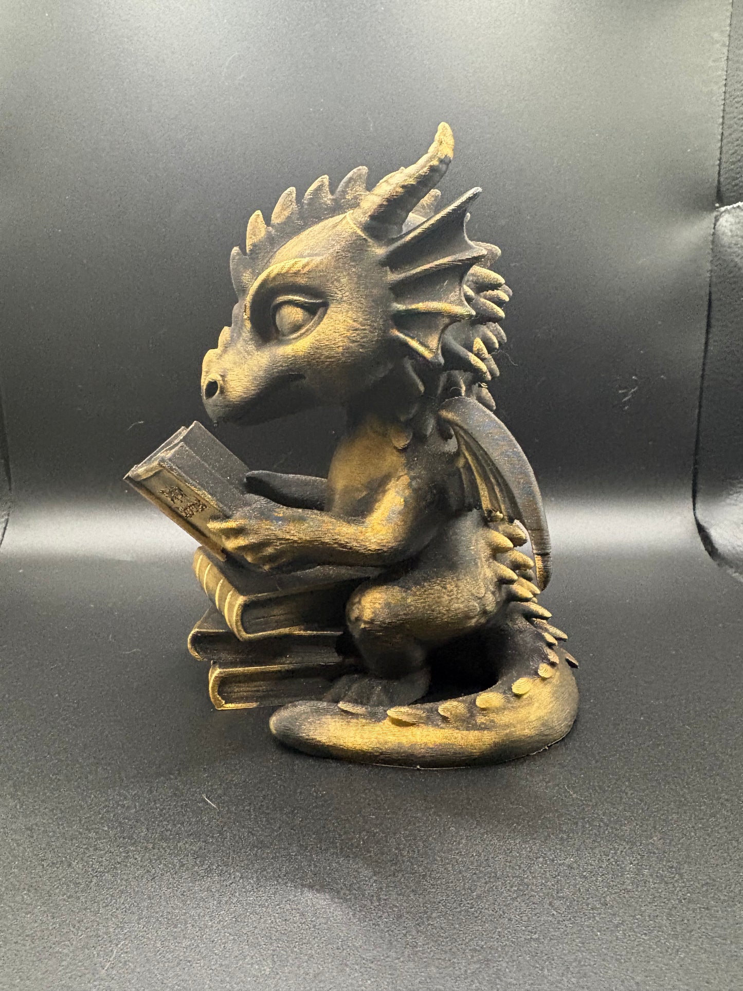 Dragon Book Reading Tealight